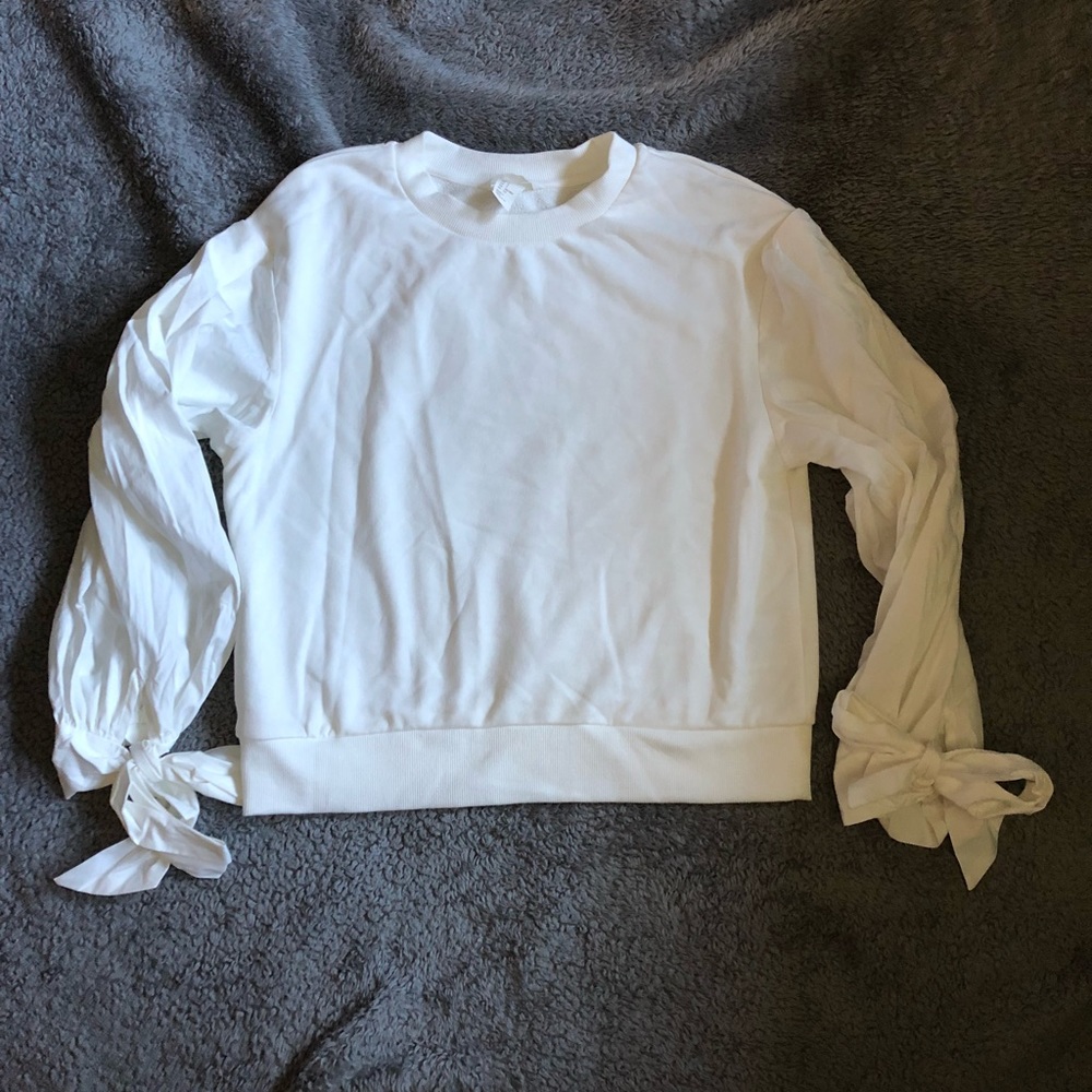 Puff sleeve sweatshirt